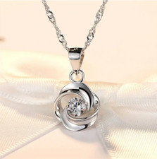 Collana da donna  punto luce