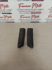 Coppia pedalini posteriori Aprilia Sportcity Cube 250 anno 2008 2013