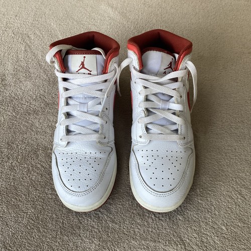 Air jordan mid - 1, white