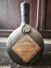 Vecchia bottiglia di Armagnac "ARMADOR" 1er Cru – Acquavite di vino