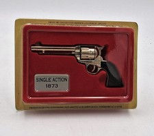PISTOLE & REVOLVER " SINGLE