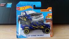 HOT WHEELS 2019 - '19 CHEVY SILVERADO TRAIL BOSS LT 1/64 APROX *NUOVO*