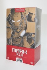 Hot Toys Marvel Iron Man 3