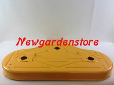 Piatto di taglio nudo frontale