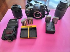 nikon d200 + 2 batt. or + 2 comp + 2 caricabatt. + flash sb800 + 2 obiettivi