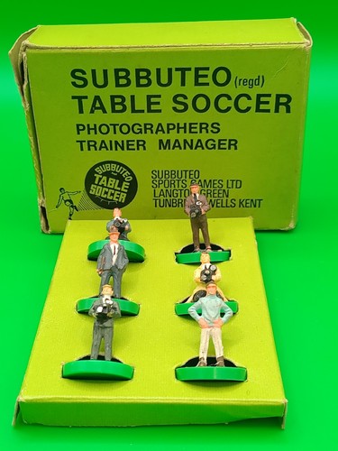 Subbuteo photographers trainer