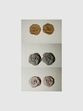 Clip in pelle scamosciata glitterata, rosa per scarpe, fatto a mano.