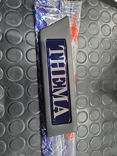 Lancia thema fregio scritta - lancia,