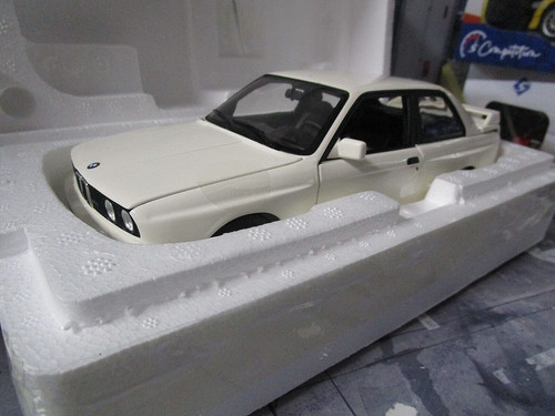 Bmw e30 sport 1987 bianco - sport,