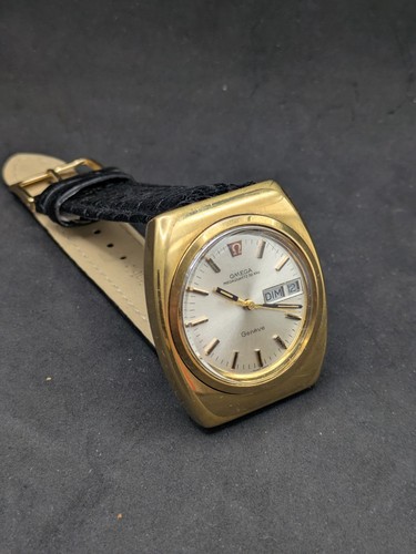 Omega genève megaquartz - omega, 32