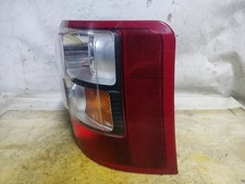 5H3213404CC faro posteriore