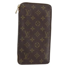 LOUIS VUITTON Monogram