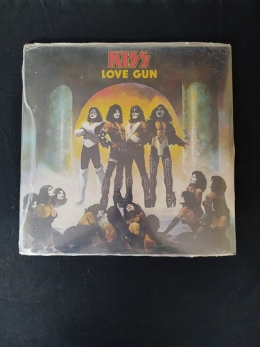 Kiss love gun - love, 2021