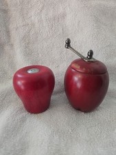 Red Apple Shaped Wooden Pepper Mill Grinder, Salt Shaker Vintage Autumn Country