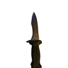 Coltello alla caviglia diver