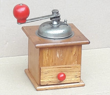 Antico Macina Caffè In Legno