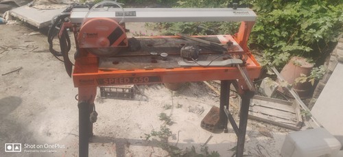 Tagliapiastrelle elettrica - tagliapiastrelle,