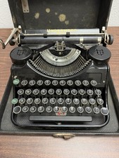 Macchina da scrivere portatile