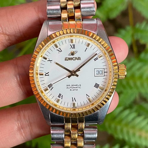 Raro orologio vintage svizzero