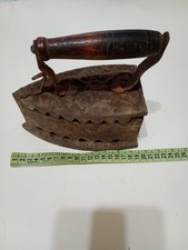 FERRO DA STIRO ANTICO A