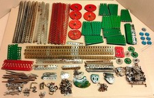 "meccano" - 4 kg di pezzi sfusi in cattive condizioni