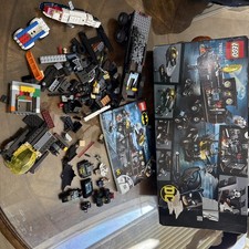 LEGO 76160 DC BATMAN BASE