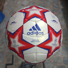 Pallone ufficiale Adidas