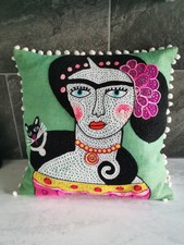 Frida Kahlo ricamata con