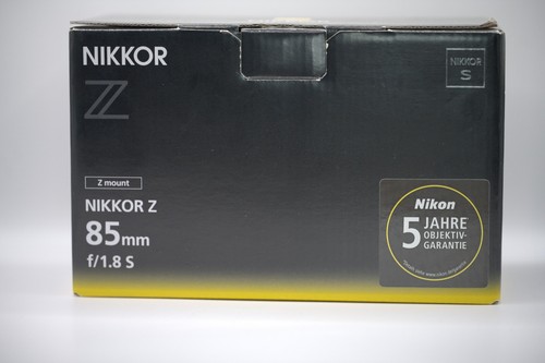 Nikon 85mm - 1.8, s