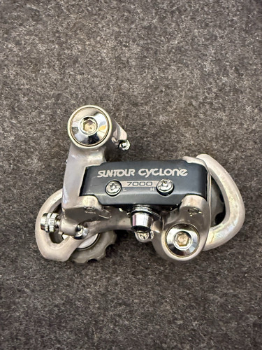 Suntour cyclone 7000 - suntour,