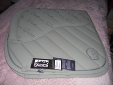 Sella da dressage Eskadron 'Platinum' - verde salvia - taglia intera/grande