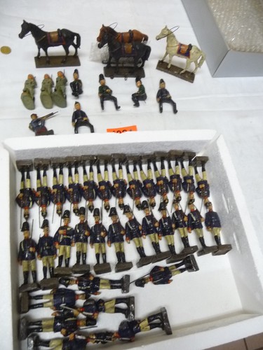 4024 45 pezzi soldatini - pezzi,
