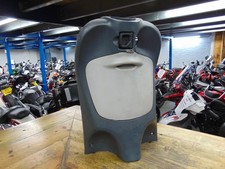 PANNELLO SCUDO GAMBA ANTERIORE PIAGGIO LIBERTY 50 2003 2T