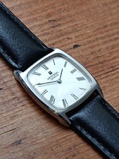 Universal Genève - Tank -