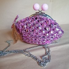 Clutch Rosa In fettuccia Metallizzata Chiusura Metallo Con Tracolla