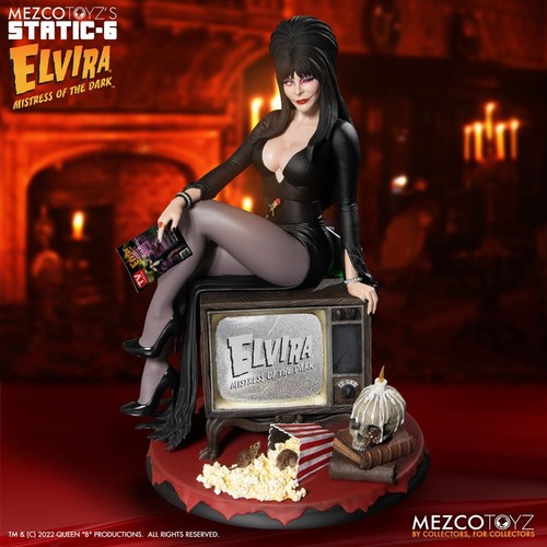 Mezco toys elvira mistress - toys,