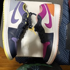 Size 11 - Air Jordan 1 SE Low Mismatched - Purple Magenta W