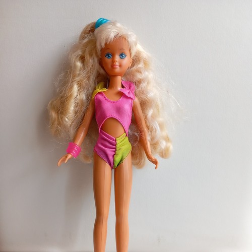Skipper barbie mattel wet - ,