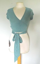 Shein - Top corto allacciato