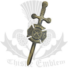 Fuoco Divisione Kilt Spilla