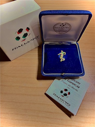 Spilla mondiali italia 90 - italia, ‘90