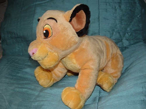 Disney store lion - king, 12"