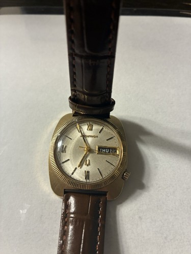 Bulova accutron 218 day - 218, day&date