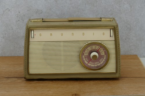 Grundig music boy - music, radio