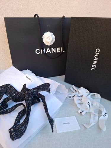 Authentic chanel black - 🟢,