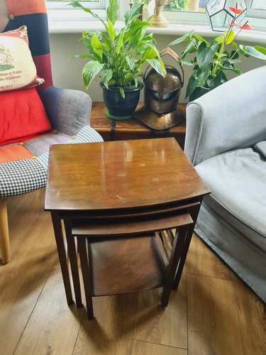Nido tavolini vintage legno - di,