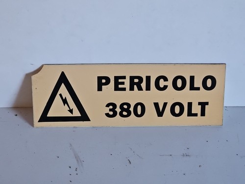 Pericolo 380 volt piccolo - 380,