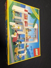 LEGO Set 6376 Breezeway Cafe