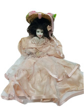 Bambola ceramica  porcellana vintage collezione vestito rosa tulle