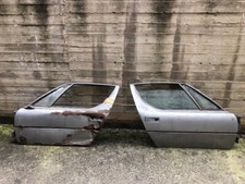 coppia sportelli alfa romeo montreal vintage auto classiche 